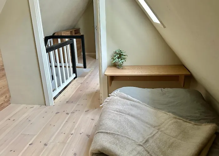 Cozy Two-floor In