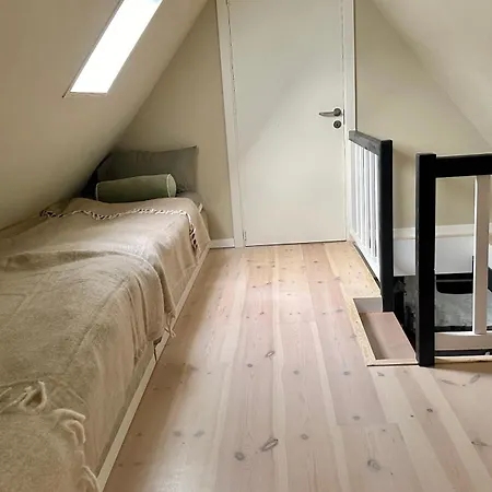 Cozy Two-floor In * Копенгаген