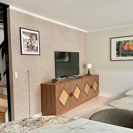 Cozy Two-floor In *